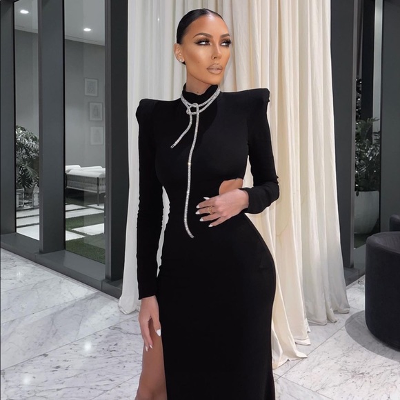 Zara Limited Edition Structured Shoulder Gown with Cut Out Waist - Picture 4 of 15